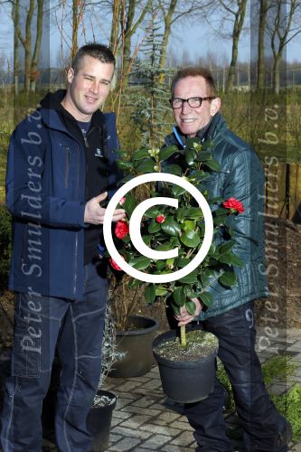 Eemnes 15 februari 2015
Rob Verlinden en zijn collega ivo Putman op de kwekerij van Rob