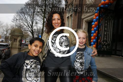Amsterdam 13 februari 2016 
Premiere Zootropolis in het tropenmuseum.
Aicha Margadi en Kenza en vriendin Lola