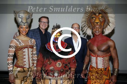 Amsterdam 16 februari 2016 
Presentatie van de Lion king in het stedelijk museum door Albert Verlinde en irene Moors.