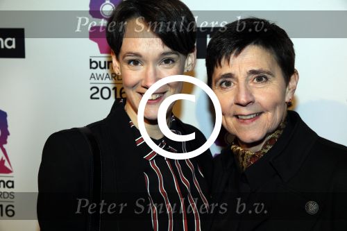 Hilversum 15 februari 2016
Buma awards in studio 21 op het mediapark. Anne v Veen met partner Han
