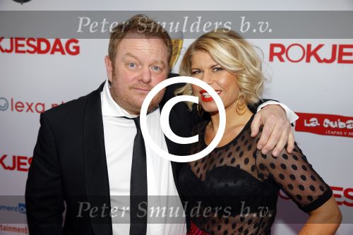 Amsterdam 7 maart 2016
Premiere Rokjesdag in Tuschinski met Regisseur Johan Nijenhuis, scenarioschrijver Evelien Hagebeek, Lieke van Lexmond, Birgit Schuurman, Toprak YalÃ§iner, Ferdi Stofmeel, Anne-Marie Jung, Martijn Fischer, Esmee van Kampen, Melissa Drost, David Lucieer, Carly Wijs, Hassan Salah Slaby, Manuel Broekman, Jim Bakkum, Barbara Sloesen, Stijn Fransen, Loek Peters.