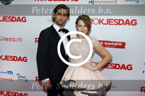Amsterdam 7 maart 2016
Premiere Rokjesdag in Tuschinski met Regisseur Johan Nijenhuis, scenarioschrijver Evelien Hagebeek, Lieke van Lexmond, Birgit Schuurman, Toprak YalÃ§iner, Ferdi Stofmeel, Anne-Marie Jung, Martijn Fischer, Esmee van Kampen, Melissa Drost, David Lucieer, Carly Wijs, Hassan Salah Slaby, Manuel Broekman, Jim Bakkum, Barbara Sloesen, Stijn Fransen, Loek Peters.