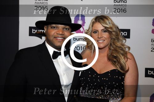 Hilversum 15 februari 2016
Buma awards in studio 21 op het mediapark.
Brace met vriendin