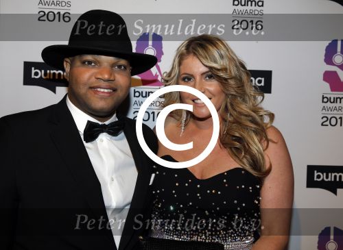 Hilversum 15 februari 2016
Buma awards in studio 21 op het mediapark.
Brace met vriendin