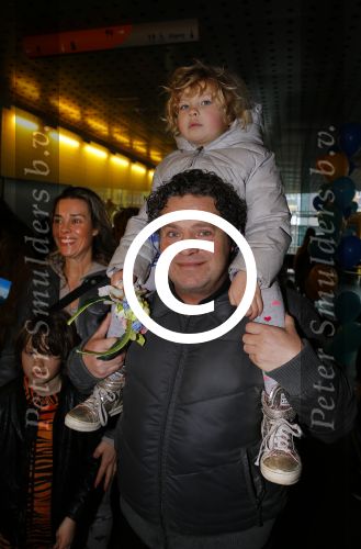 Amsterdam 14 februari 2016
Premiere Robinson Crusoe in pathe arena.
Dirk Zeelenberg met vrouw Suus en kinderen