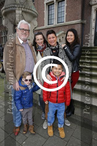 Amsterdam 13 februari 2016 
Premiere Zootropolis in het tropenmuseum.
Ernst Daniel Smid en partner Aly Burgers, Dochter Lieneke, kleinkind en stiefkinderen