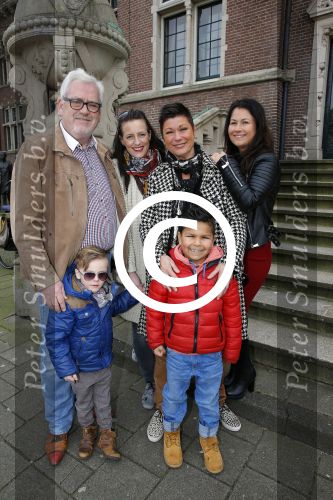 Amsterdam 13 februari 2016 
Premiere Zootropolis in het tropenmuseum.
Ernst Daniel Smid en partner Aly Burgers, Dochter Lieneke, kleinkind en stiefkinderen