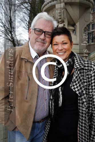 Amsterdam 13 februari 2016 
Premiere Zootropolis in het tropenmuseum.
Ernst Daniel Smid en partner Aly Burgers, Dochter Lieneke, kleinkind en stiefkinderen