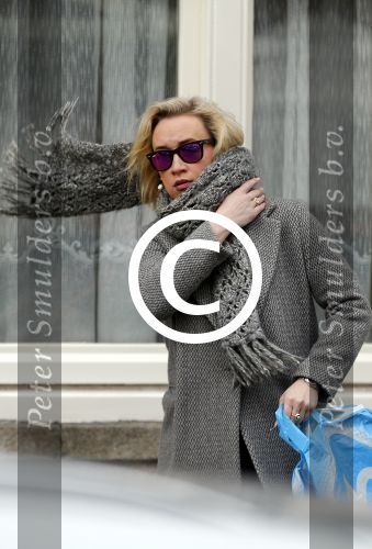 Amsterdam 15 februari 2016
Eva Jinek op straat in Amsterdam zuid.