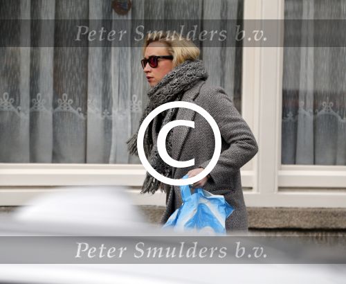 Amsterdam 15 februari 2016
Eva Jinek op straat in Amsterdam zuid.