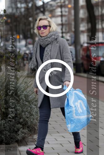 Amsterdam 15 februari 2016
Eva Jinek op straat in Amsterdam zuid.