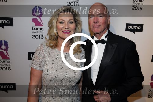 Hilversum 15 februari 2016
Buma awards in studio 21 op het mediapark. Ferdi Bolland met vrouw