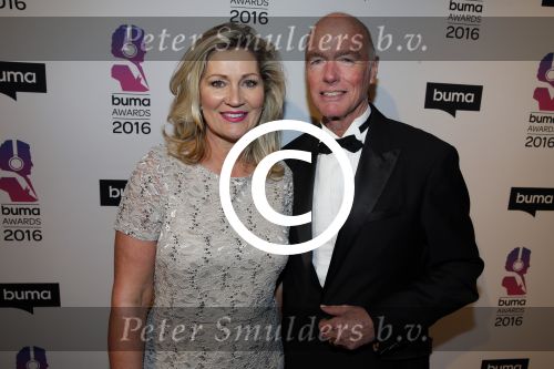 Hilversum 15 februari 2016
Buma awards in studio 21 op het mediapark. Ferdi Bolland met vrouw