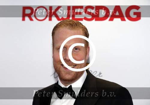 Amsterdam 7 maart 2016
Premiere Rokjesdag in Tuschinski met Regisseur Johan Nijenhuis, scenarioschrijver Evelien Hagebeek, Lieke van Lexmond, Birgit Schuurman, Toprak YalÃ§iner, Ferdi Stofmeel, Anne-Marie Jung, Martijn Fischer, Esmee van Kampen, Melissa Drost, David Lucieer, Carly Wijs, Hassan Salah Slaby, Manuel Broekman, Jim Bakkum, Barbara Sloesen, Stijn Fransen, Loek Peters.