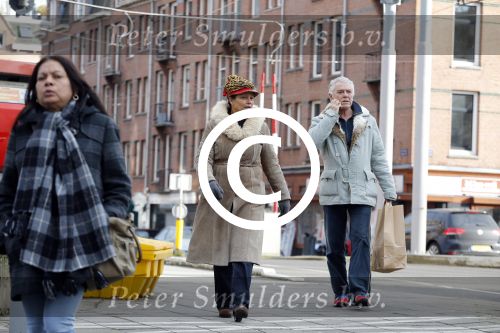 Amsterdam 24 februari 2016
Hans Dagelet met zijn vrouw op straat