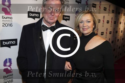 Hilversum 15 februari 2016
Buma awards in studio 21 op het mediapark.
Harry v Hoof en Els v Hoof
