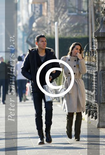 Amsterdam 17 februari 2016
Hector Moreno (psv speler) met zijn vrouw op de pc hooftstraat