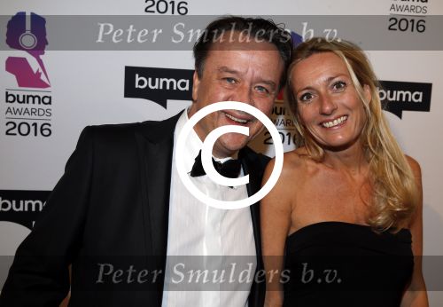Hilversum 15 februari 2016
Buma awards in studio 21 op het mediapark. Jeroen v KOoten met vrouw