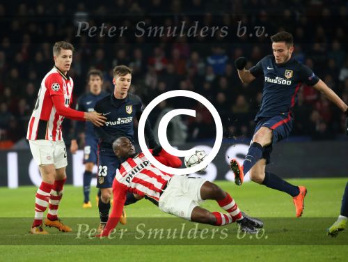 Eindhoven, 24 Februari 2016
1/8 Finale PSV-Atletico Madrid, eindstand 0-0
Jetro Willems in duel met Antoine Griezmann Marco v Ginkel