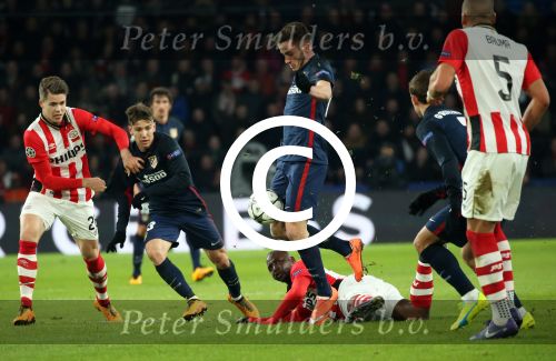 Eindhoven, 24 Februari 2016
1/8 Finale PSV-Atletico Madrid, eindstand 0-0
Jetro Willems in duel met Antoine Griezmann Marco v Ginkel