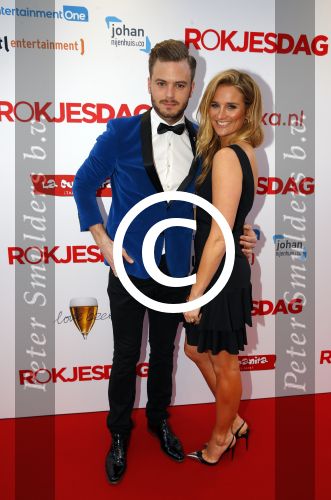 Amsterdam 7 maart 2016
Premiere Rokjesdag in Tuschinski met Regisseur Johan Nijenhuis, scenarioschrijver Evelien Hagebeek, Lieke van Lexmond, Birgit Schuurman, Toprak YalÃ§iner, Ferdi Stofmeel, Anne-Marie Jung, Martijn Fischer, Esmee van Kampen, Melissa Drost, David Lucieer, Carly Wijs, Hassan Salah Slaby, Manuel Broekman, Jim Bakkum, Barbara Sloesen, Stijn Fransen, Loek Peters.