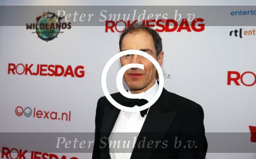 Amsterdam 7 maart 2016
Premiere Rokjesdag in Tuschinski met Regisseur Johan Nijenhuis, scenarioschrijver Evelien Hagebeek, Lieke van Lexmond, Birgit Schuurman, Toprak YalÃ§iner, Ferdi Stofmeel, Anne-Marie Jung, Martijn Fischer, Esmee van Kampen, Melissa Drost, David Lucieer, Carly Wijs, Hassan Salah Slaby, Manuel Broekman, Jim Bakkum, Barbara Sloesen, Stijn Fransen, Loek Peters.