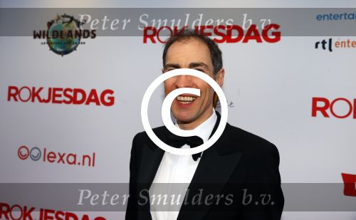 Amsterdam 7 maart 2016
Premiere Rokjesdag in Tuschinski met Regisseur Johan Nijenhuis, scenarioschrijver Evelien Hagebeek, Lieke van Lexmond, Birgit Schuurman, Toprak YalÃ§iner, Ferdi Stofmeel, Anne-Marie Jung, Martijn Fischer, Esmee van Kampen, Melissa Drost, David Lucieer, Carly Wijs, Hassan Salah Slaby, Manuel Broekman, Jim Bakkum, Barbara Sloesen, Stijn Fransen, Loek Peters.