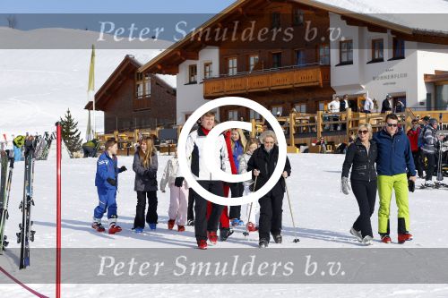 Lech, 22 Februari 2016
Jaarlijkse fotopersdag Koninklijk huis
Koning Willem Alexander Koningin Maxima Prinses Amalia Prinses Alexia Prinses Ariane Prins Constatijn Prinses Laurentien Prinses Eloise Prins Claus-Casimir en Prinses Leonore Prinses Beatrix