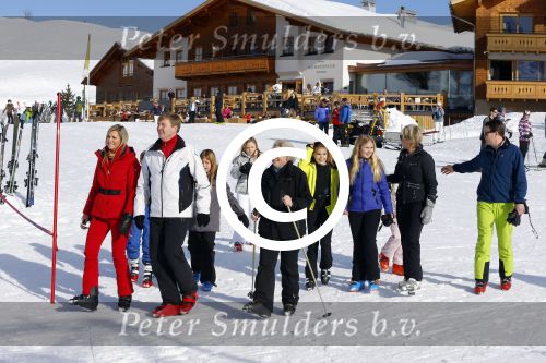 Lech, 22 Februari 2016
Jaarlijkse fotopersdag Koninklijk huis
Koning Willem Alexander Koningin Maxima Prinses Amalia Prinses Alexia Prinses Ariane Prins Constatijn Prinses Laurentien Prinses Eloise Prins Claus-Casimir en Prinses Leonore Prinses Beatrix