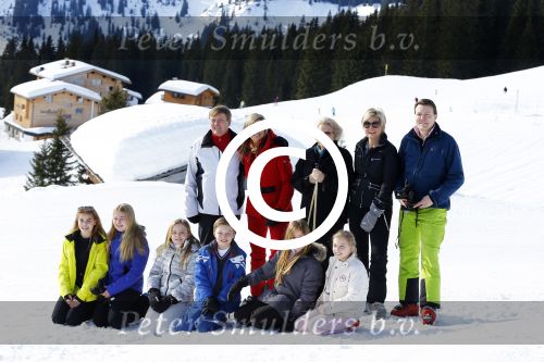 Lech, 22 Februari 2016
Jaarlijkse fotopersdag Koninklijk huis
Koning Willem Alexander Koningin Maxima Prinses Amalia Prinses Alexia Prinses Ariane Prins Constatijn Prinses Laurentien Prinses Eloise Prins Claus-Casimir en Prinses Leonore Prinses Beatrix