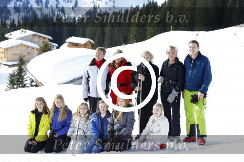 Lech, 22 Februari 2016
Jaarlijkse fotopersdag Koninklijk huis
Koning Willem Alexander Koningin Maxima Prinses Amalia Prinses Alexia Prinses Ariane Prins Constatijn Prinses Laurentien Prinses Eloise Prins Claus-Casimir en Prinses Leonore Prinses Beatrix