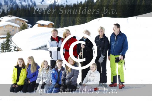 Lech, 22 Februari 2016
Jaarlijkse fotopersdag Koninklijk huis
Koning Willem Alexander Koningin Maxima Prinses Amalia Prinses Alexia Prinses Ariane Prins Constatijn Prinses Laurentien Prinses Eloise Prins Claus-Casimir en Prinses Leonore Prinses Beatrix