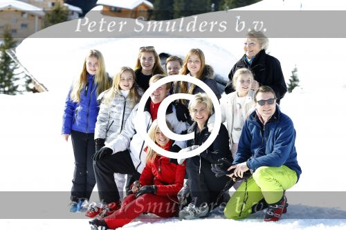 Lech, 22 Februari 2016
Jaarlijkse fotopersdag Koninklijk huis
Koning Willem Alexander Koningin Maxima Prinses Amalia Prinses Alexia Prinses Ariane Prins Constatijn Prinses Laurentien Prinses Eloise Prins Claus-Casimir en Prinses Leonore Prinses Beatrix