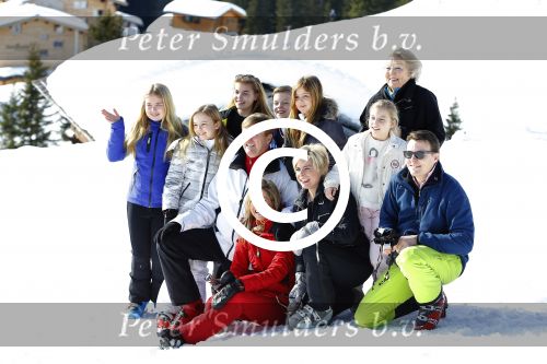 Lech, 22 Februari 2016
Jaarlijkse fotopersdag Koninklijk huis
Koning Willem Alexander Koningin Maxima Prinses Amalia Prinses Alexia Prinses Ariane Prins Constatijn Prinses Laurentien Prinses Eloise Prins Claus-Casimir en Prinses Leonore Prinses Beatrix