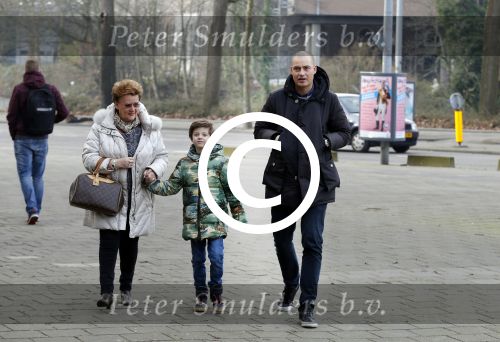 Amsterdam 13 februari 2016 
Premiere Zootropolis in het tropenmuseum. Lange Frans met zoon en ex schoonmoeder