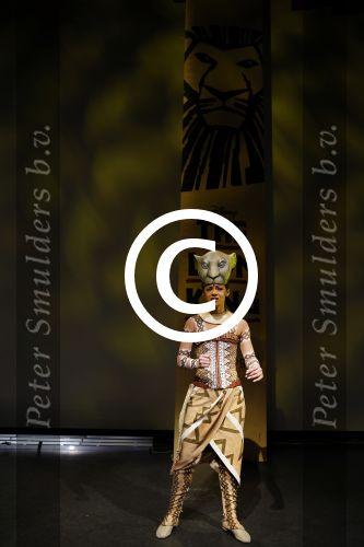Amsterdam 16 februari 2016 
Presentatie van de Lion king in het stedelijk museum door Albert Verlinde en irene Moors.
