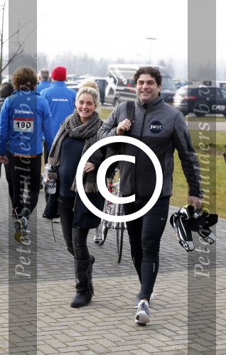 Biddinghuizen 6 maart 2016
De hollandse 100 georganiseerd door prins Bernhard jr . 10 km schaatsen en 90km fietsen .
De opbrengst gaat naar het onderzoek tegen lymphe klier kanker.
Ralph Mannheim met zijn zwangere vriendin Liza Sips
