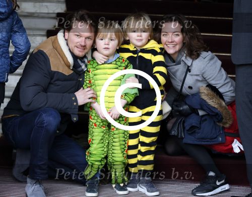 Amsterdam 13 februari 2016 
Premiere Zootropolis in het tropenmuseum.
Luc Peters met gezin