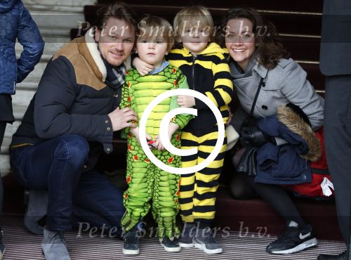 Amsterdam 13 februari 2016 
Premiere Zootropolis in het tropenmuseum.
Luc Peters met gezin