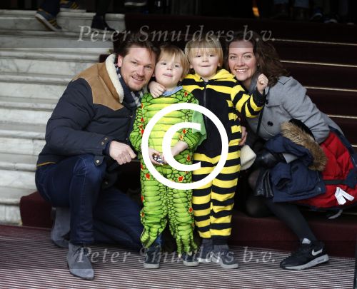Amsterdam 13 februari 2016 
Premiere Zootropolis in het tropenmuseum.
Luc Peters met gezin