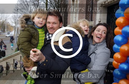 Amsterdam 13 februari 2016 
Premiere Zootropolis in het tropenmuseum.
Luc Peters met gezin