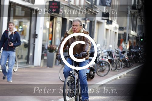 Amsterdam 16 februari 2016 
Maarten Spanjer op zijn fiets in de pc hooftstraat