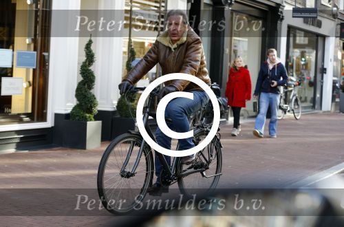 Amsterdam 16 februari 2016 
Maarten Spanjer op zijn fiets in de pc hooftstraat
