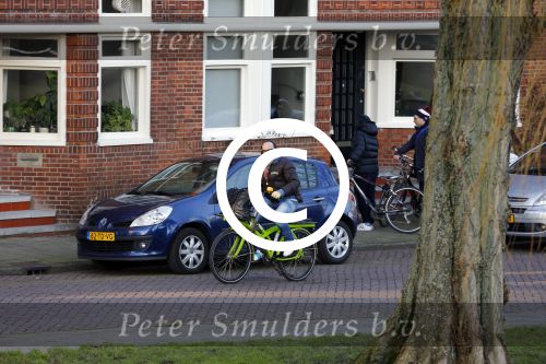 Amsterdam 16 gebruari 2016
Marc Marie Huijbregts op de fiets in het vondelpark