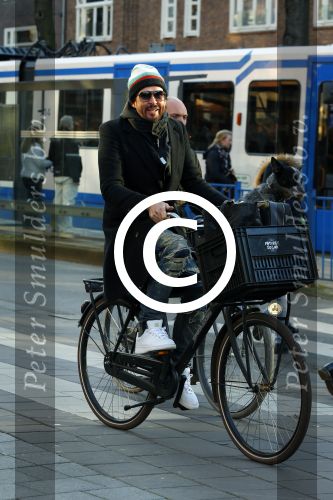 Amsterdam 16 februari 2016 
Mari v d Ven bij zijn huis dat hij net verkocht heeft.
