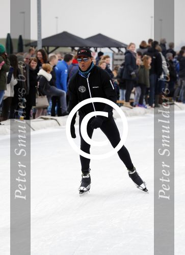 Biddinghuizen 6 maart 2016
De hollandse 100 georganiseerd door prins Bernhard jr . 10 km schaatsen en 90km fietsen .
De opbrengst gaat naar het onderzoek tegen lymphe klier kanker. Patrick Kluivert