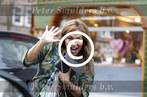 Amsterdam 12 februari 2016 
Patty Brard op straat.