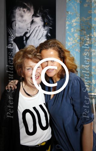 Laren 14 februari 2016
Opening expositie van Paulien Huizinga. Paulien met moeder