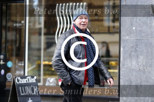 Amsterdam 23 februari 2016 
Peter Faber op straat in Amsterdam zuid