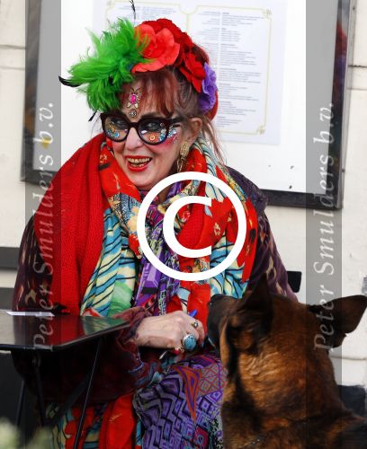 Amsterdam 16 februari 2016 
Petra Heyboer met hond  de pc hooftstraat